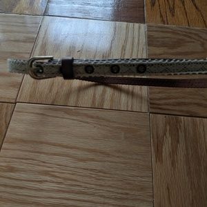 White/brown lace skinny belt